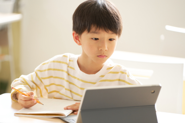 小学生の作文の書き方が上達するには、小さな積み重ねが大切